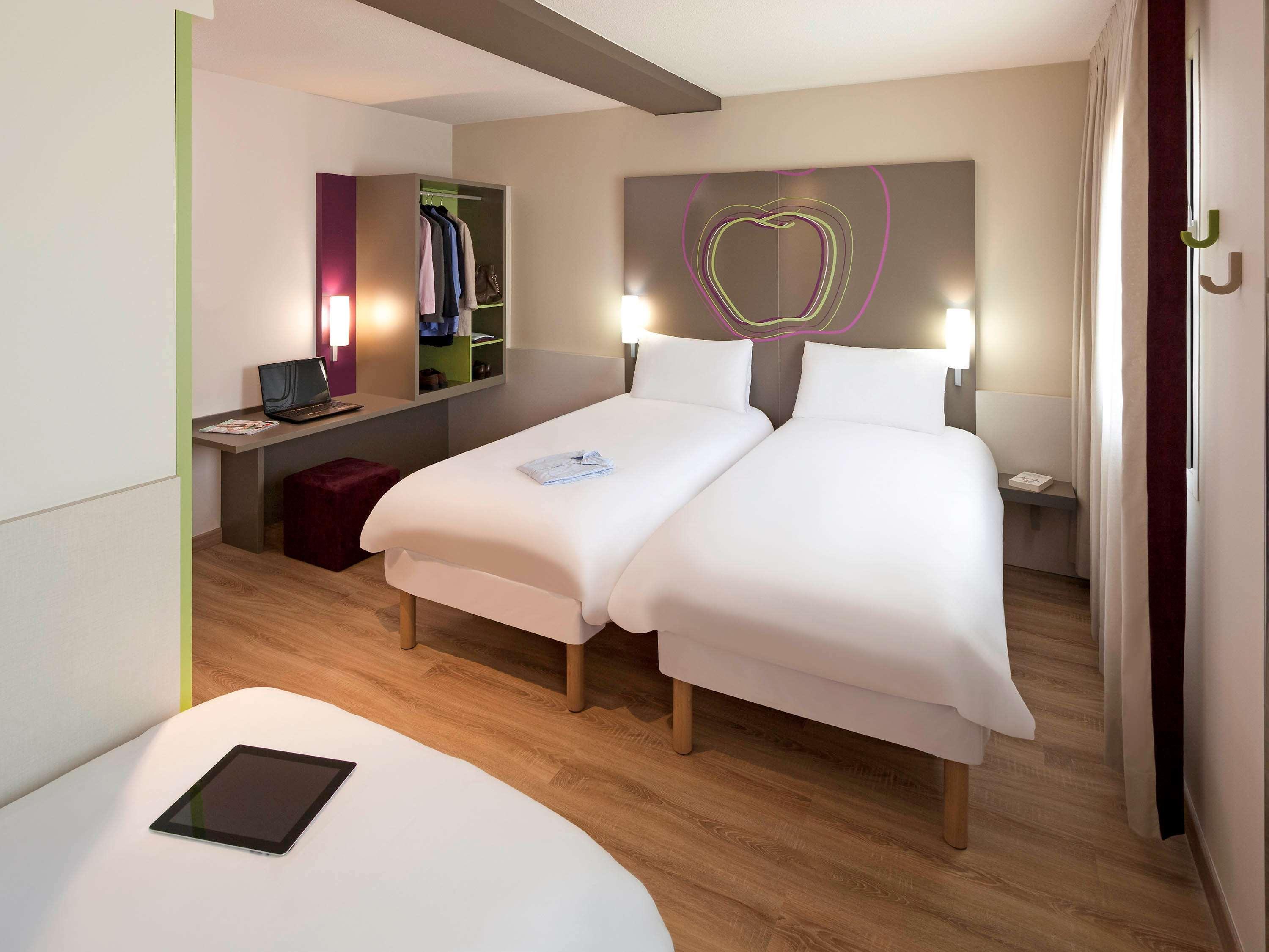Hotel Ibis Styles Lleida Торрефаррера Экстерьер фото