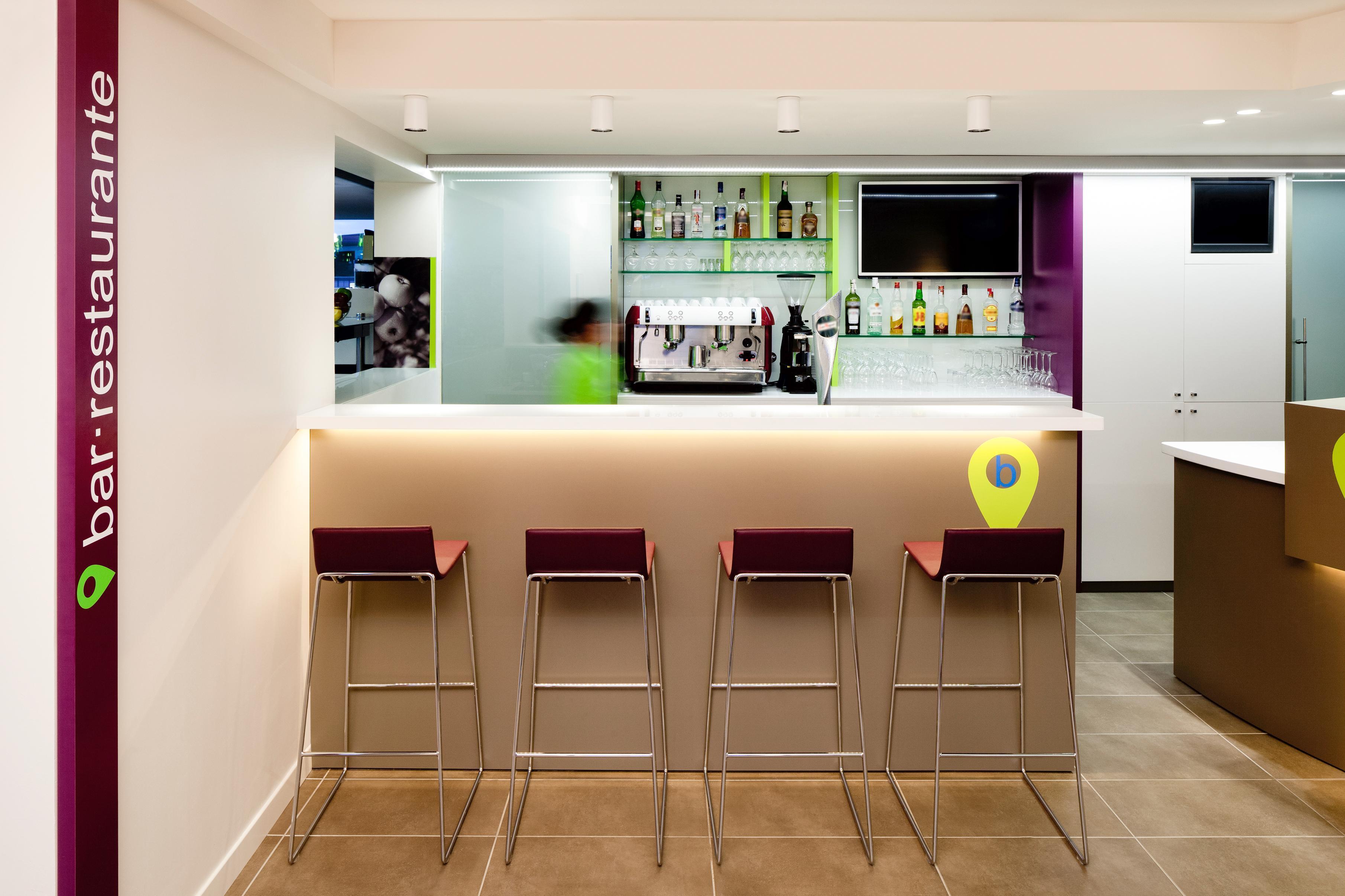Hotel Ibis Styles Lleida Торрефаррера Экстерьер фото