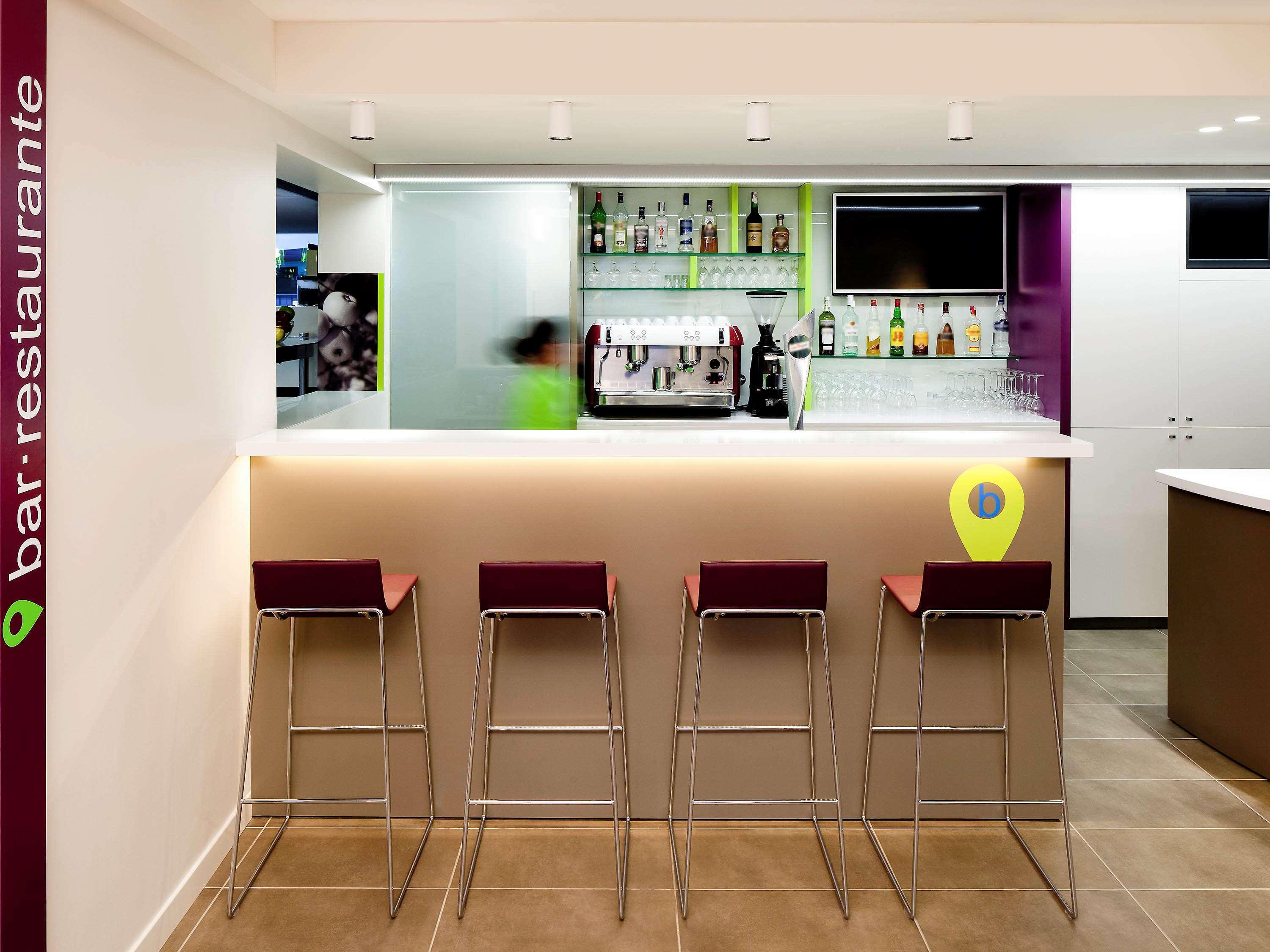 Hotel Ibis Styles Lleida Торрефаррера Экстерьер фото