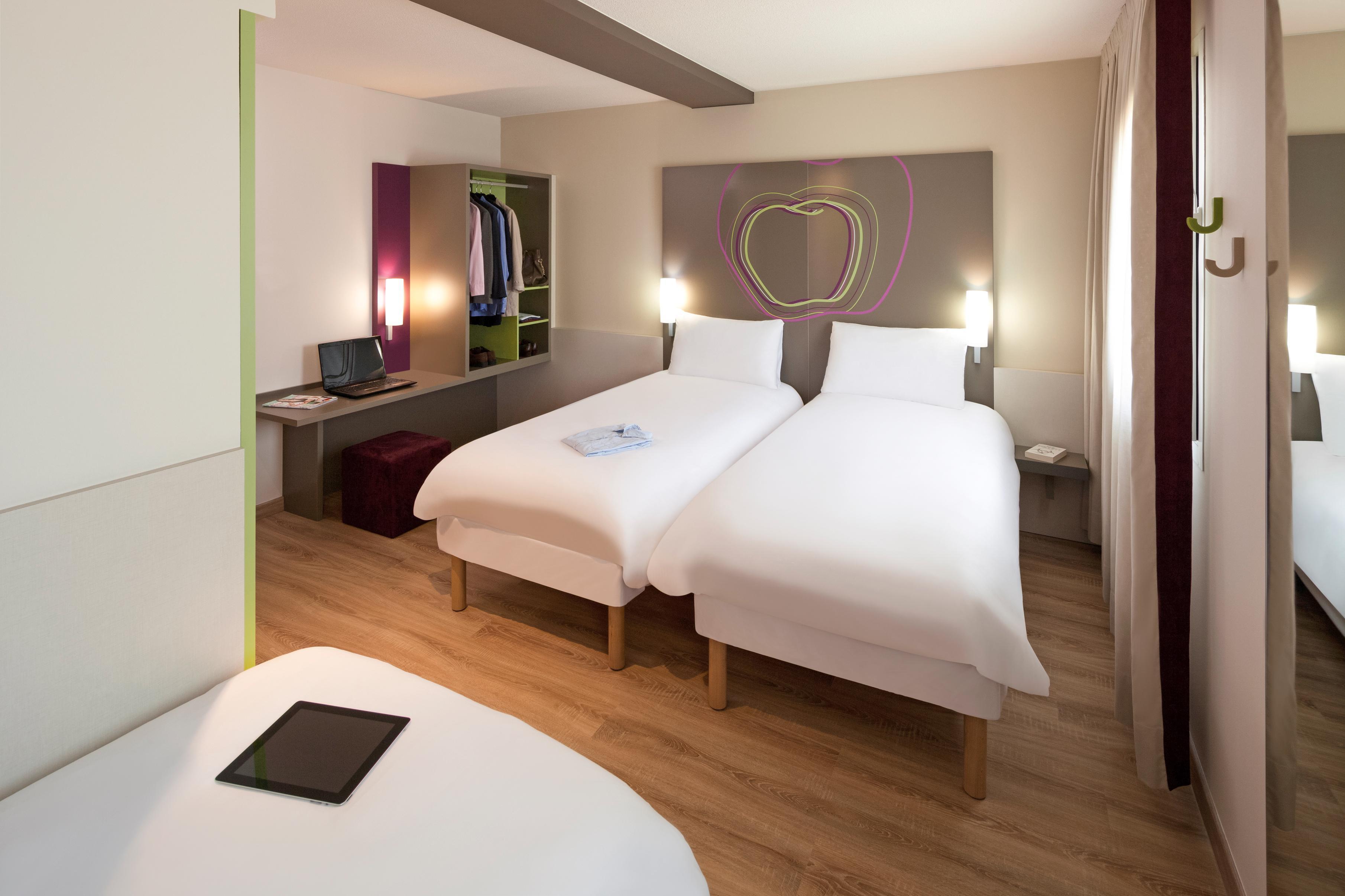 Hotel Ibis Styles Lleida Торрефаррера Экстерьер фото