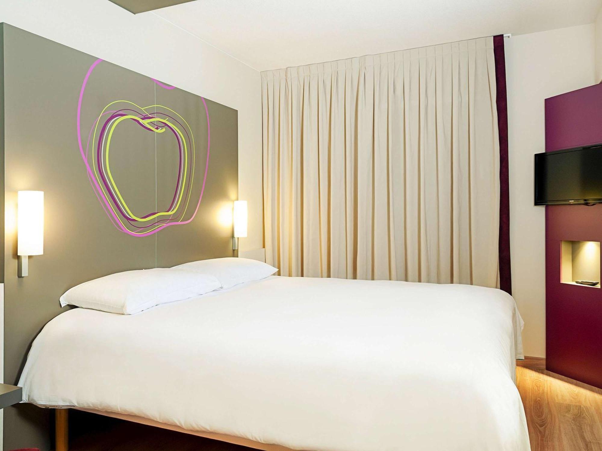 Hotel Ibis Styles Lleida Торрефаррера Экстерьер фото